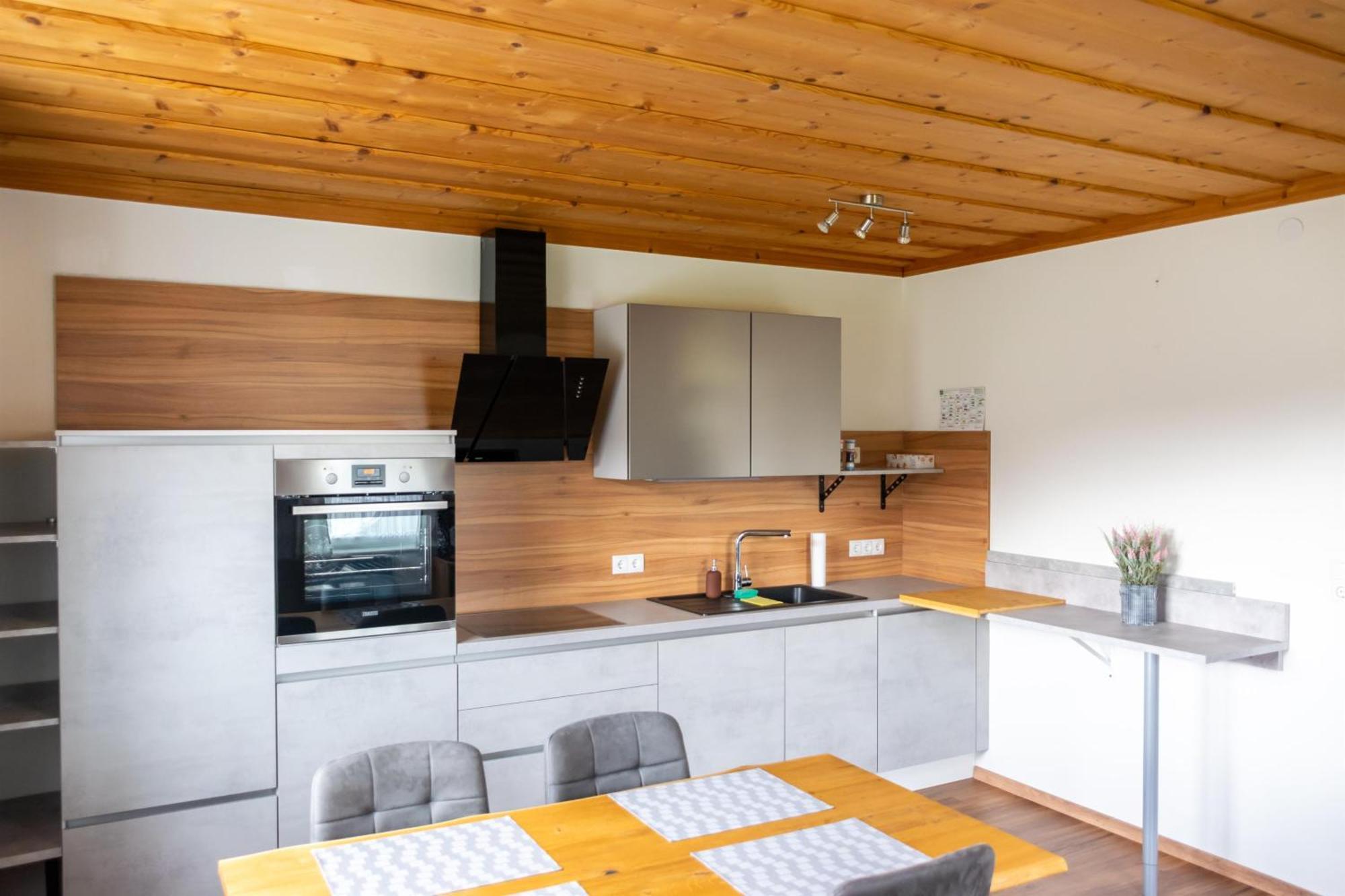 Ferienwohnung Am Freibad Лойчах Экстерьер фото